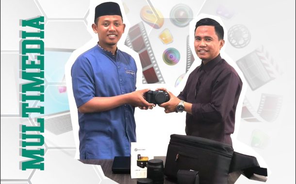 Penyerahan Sarana Multimedia Dari Yayasan Al Muttaqin Jayapura kepada TIM Multimedia PM Al Muttaqin